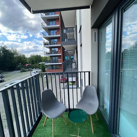 Apartament Drewnowska 77 *